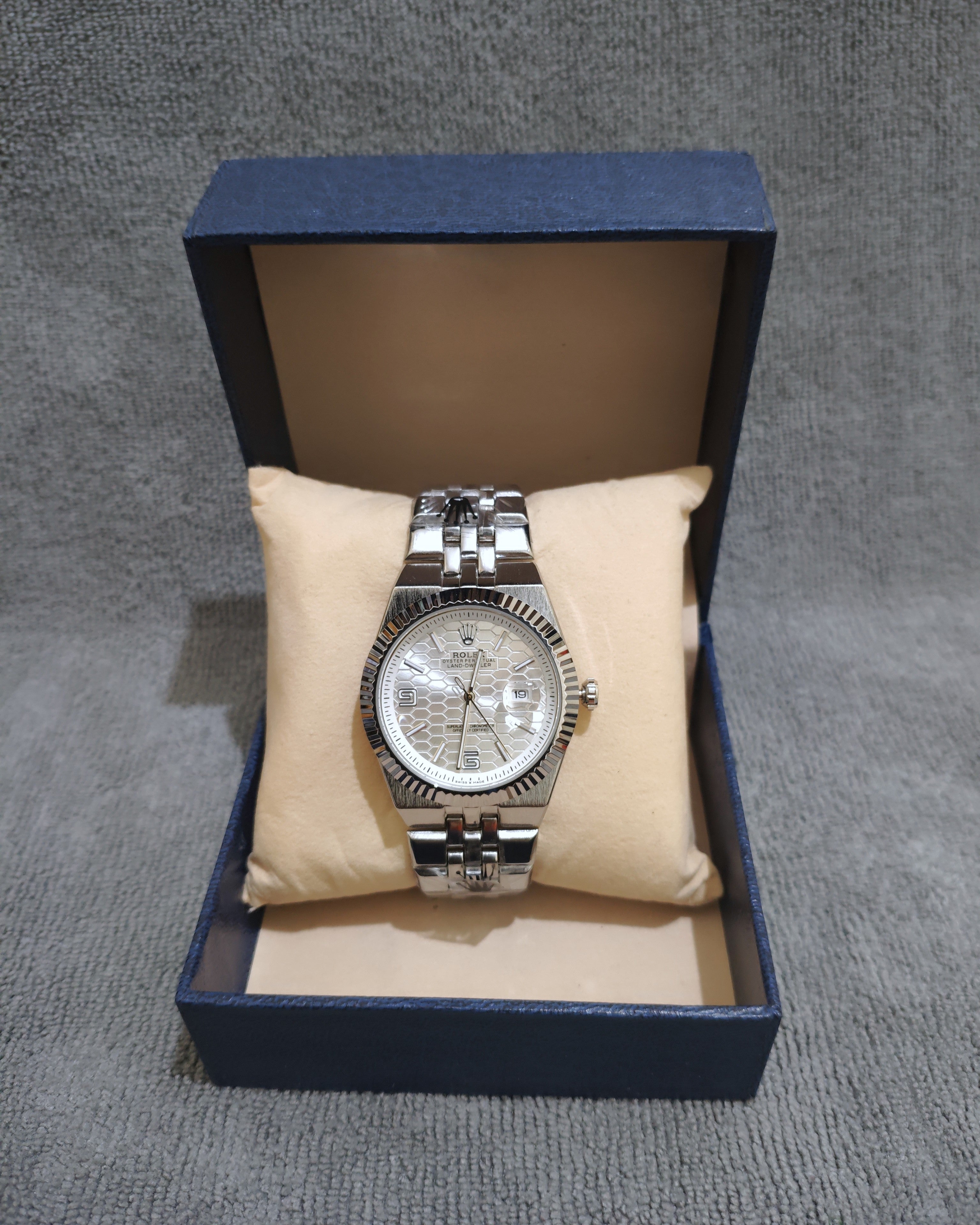 Rolex Oyster Perpetual Land-Dweller