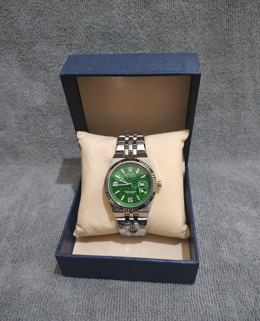 Rolex Oyster Perpetual Land-Dweller